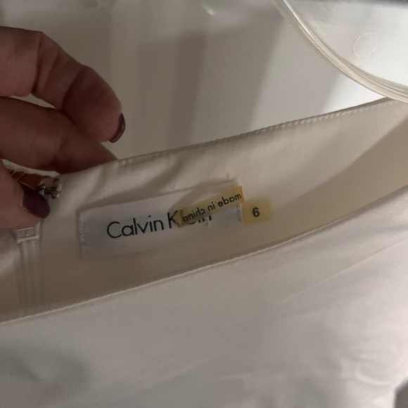 Calvin Klein sleeveless dress-layers in front zip up back .97%cotton 3% spandex - Picture 3 of 3